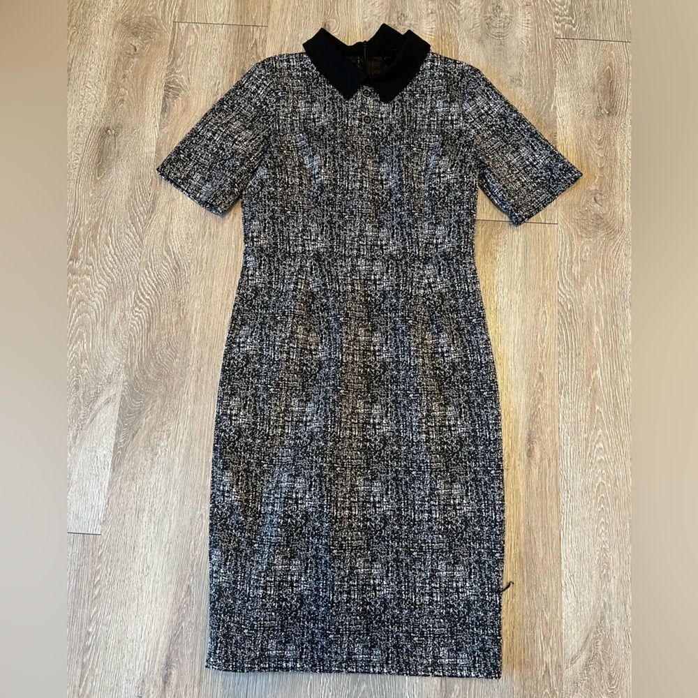 Enfocus Studio Black and Gray Long Sleeve Dress